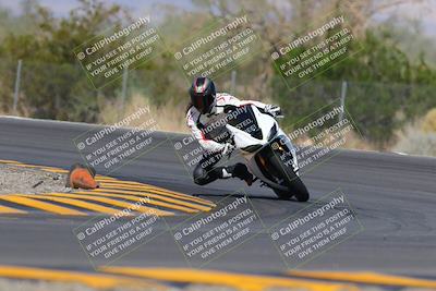 media/Oct-03-2022-Moto Forza (Mon) [[5f077a3730]]/Intermediate Group/Session 3 (Turn 3)/